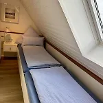 Lüttje Ginsterhuus - Südwind Apartamento Norderney