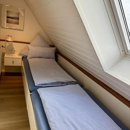 Luettje Ginsterhuus - Suedwind Apartment Norderney