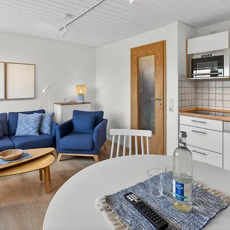 Apartamento Lüttje Ginsterhuus - Südwind